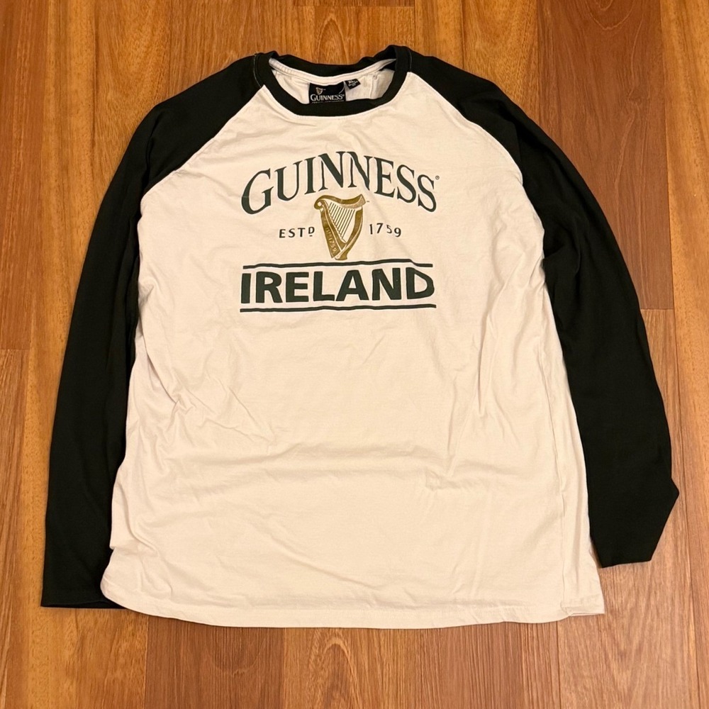 Guinness Ireland White and Green Long Sleeve T-Shirt Size XL